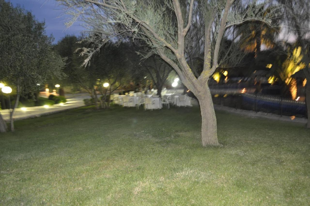 Tenuta Santa Lucia Hotel ซานโจวานนี โรตอนโด ภายนอก รูปภาพ